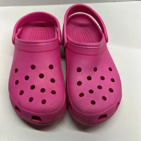 Crocs Slip On Mules Classic Shoes Sandals Rubber Hot Pink Men's Size 11 - Picture 2 of 8
